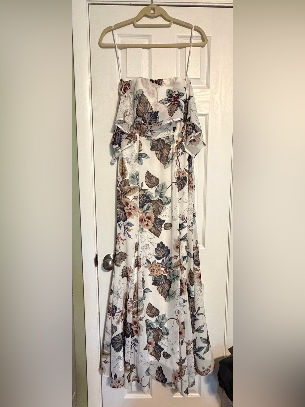 Floral Print Off-the-Shoulder White Maxi Dress with Olive and Brown Leaves